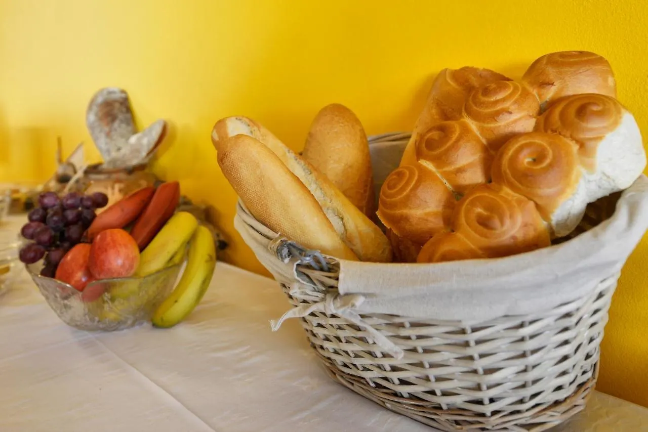 Bed And Breakfast Julia Seget