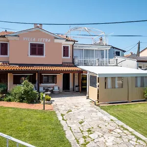 3* Affittacamere Istra